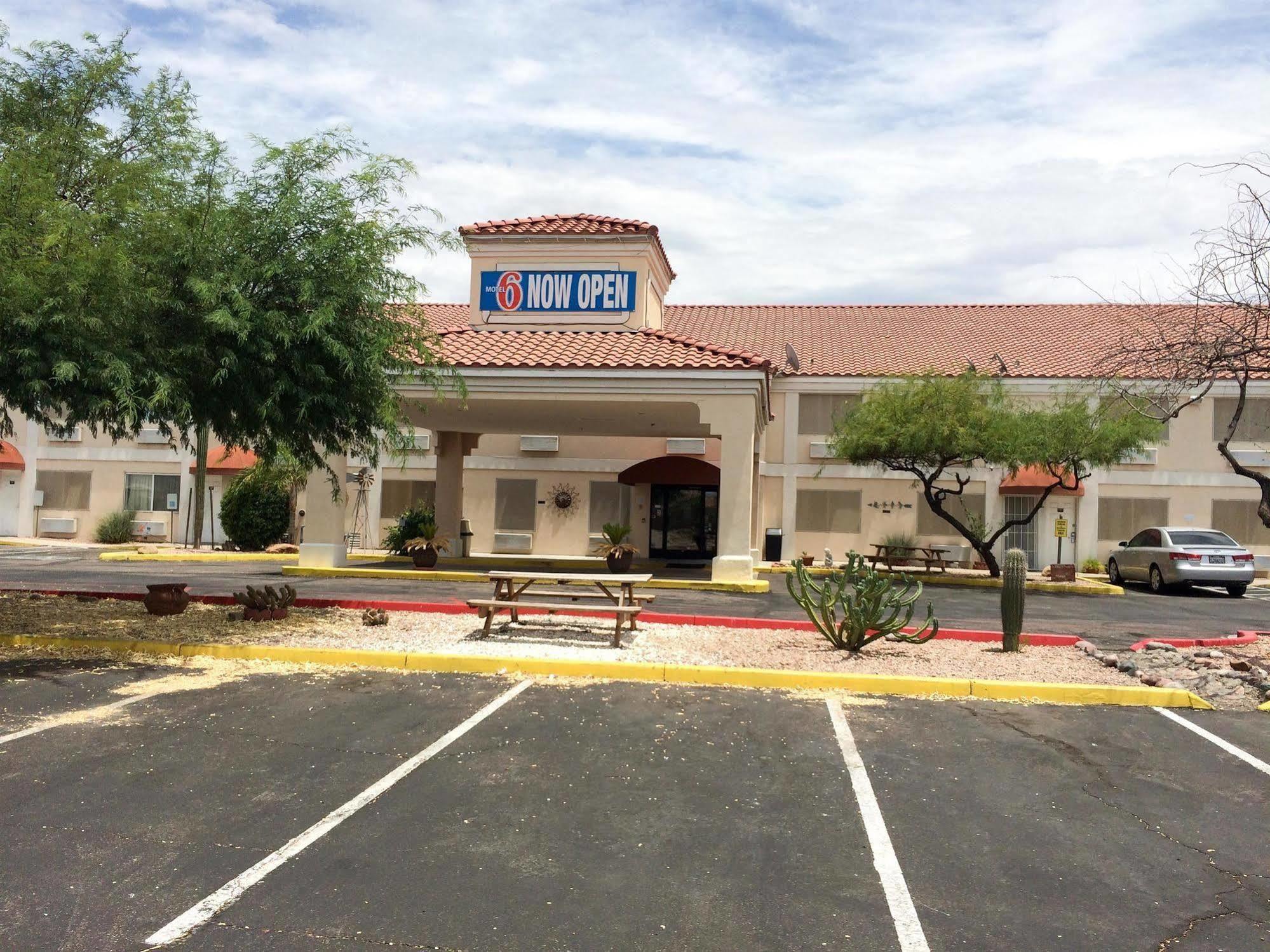 Motel 6-Apache Junction, Az מראה חיצוני תמונה